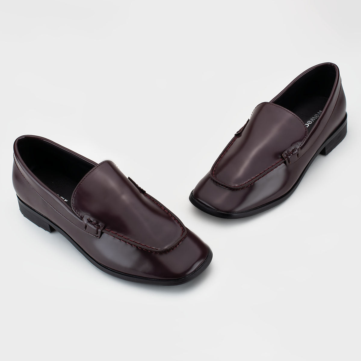 ladies loafer shoes online in Pakistan