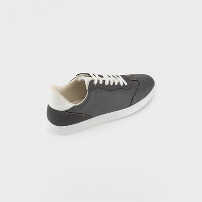 Wren Sneaker