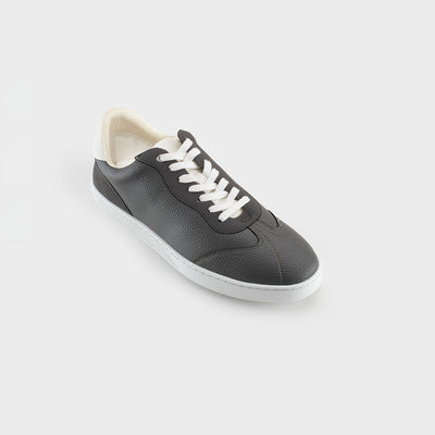 Wren Sneaker