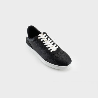 Wren Sneaker