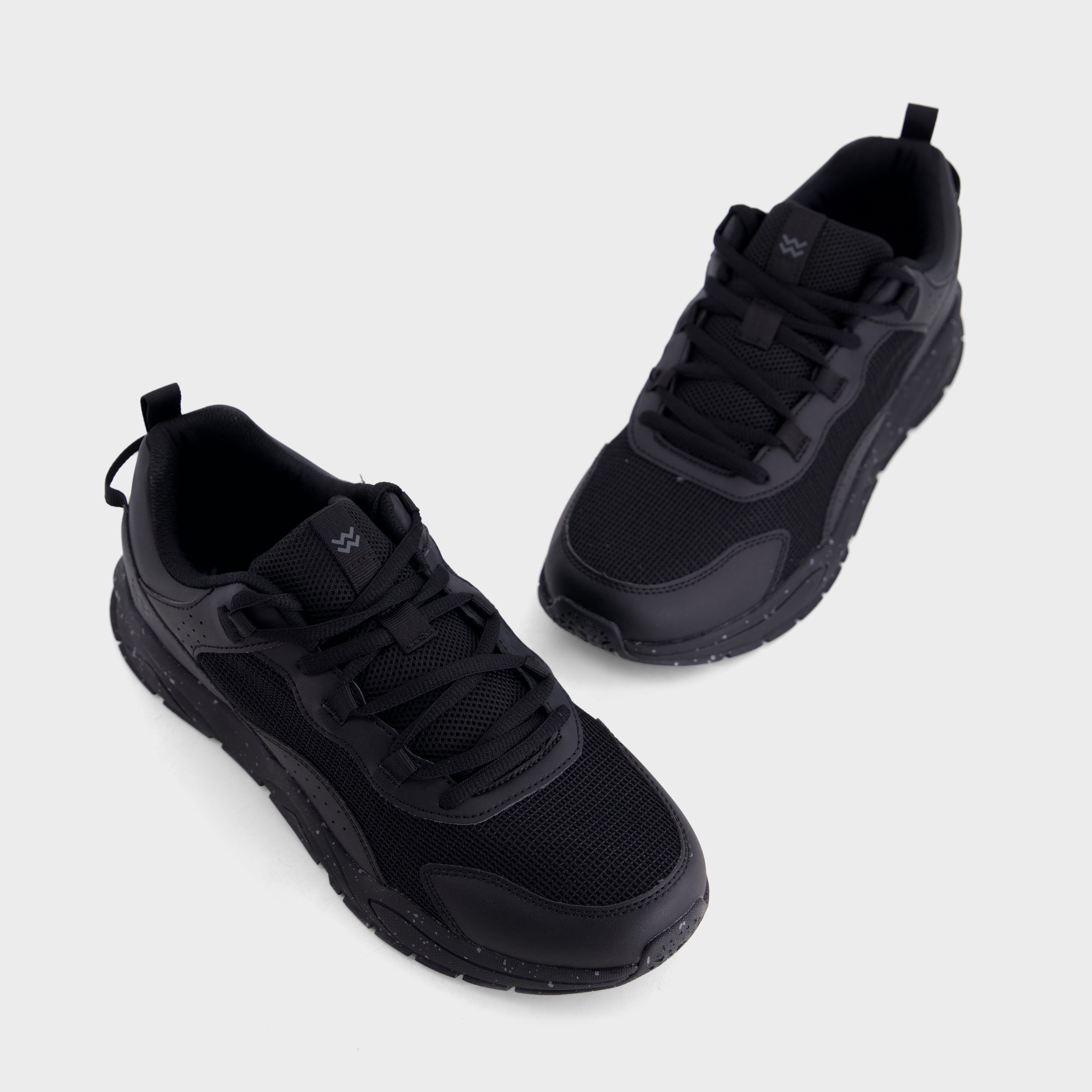 buy online best running shoes in Pakistan
