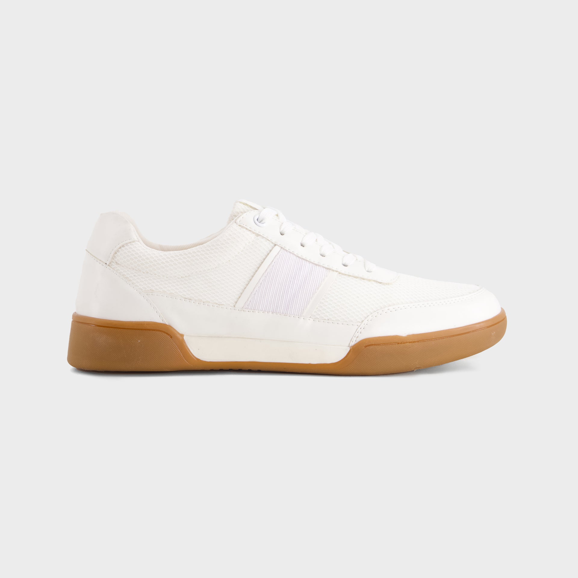 Buy Online White Sneaker shoes for men in Pakistan