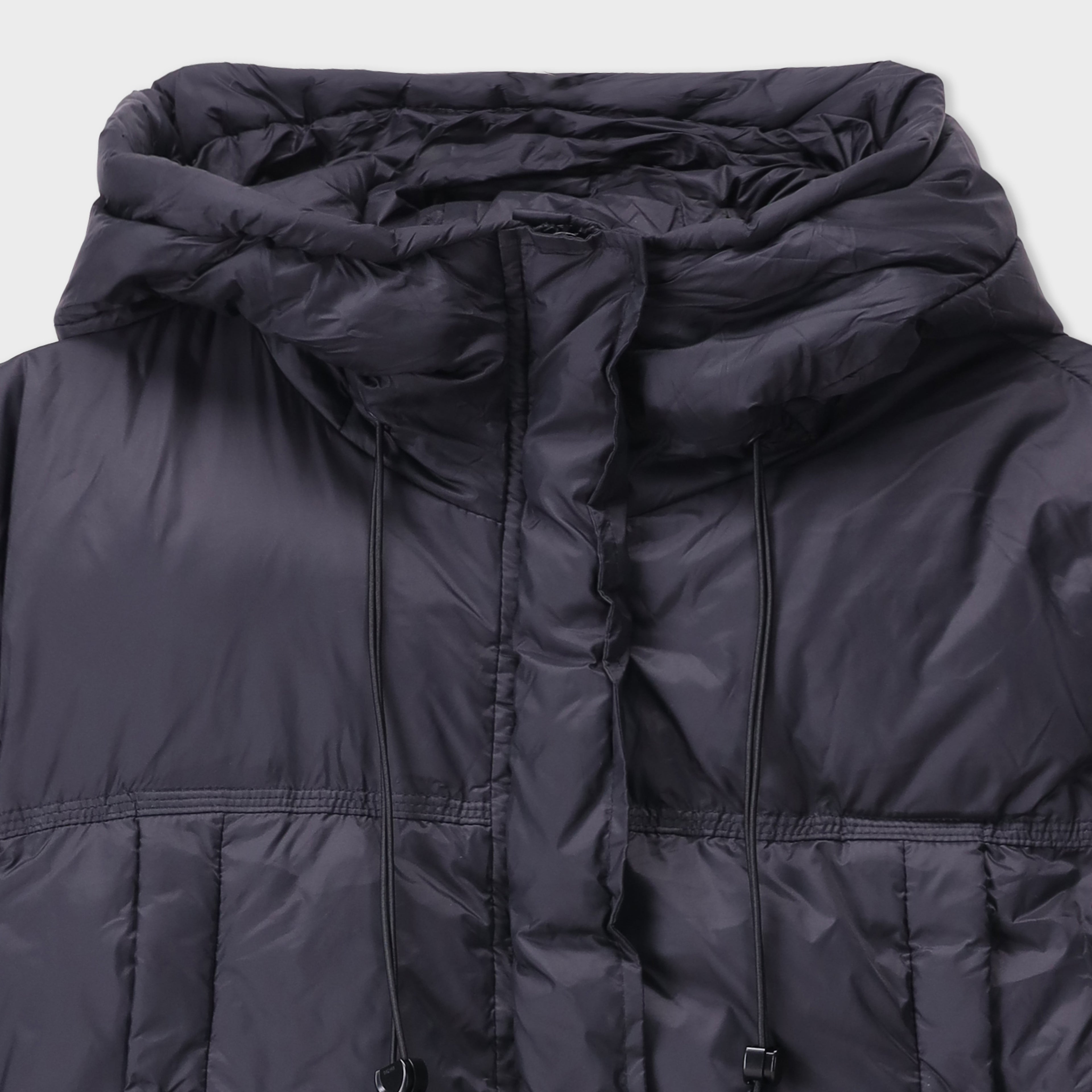 Sleeveless Puffer Jacket