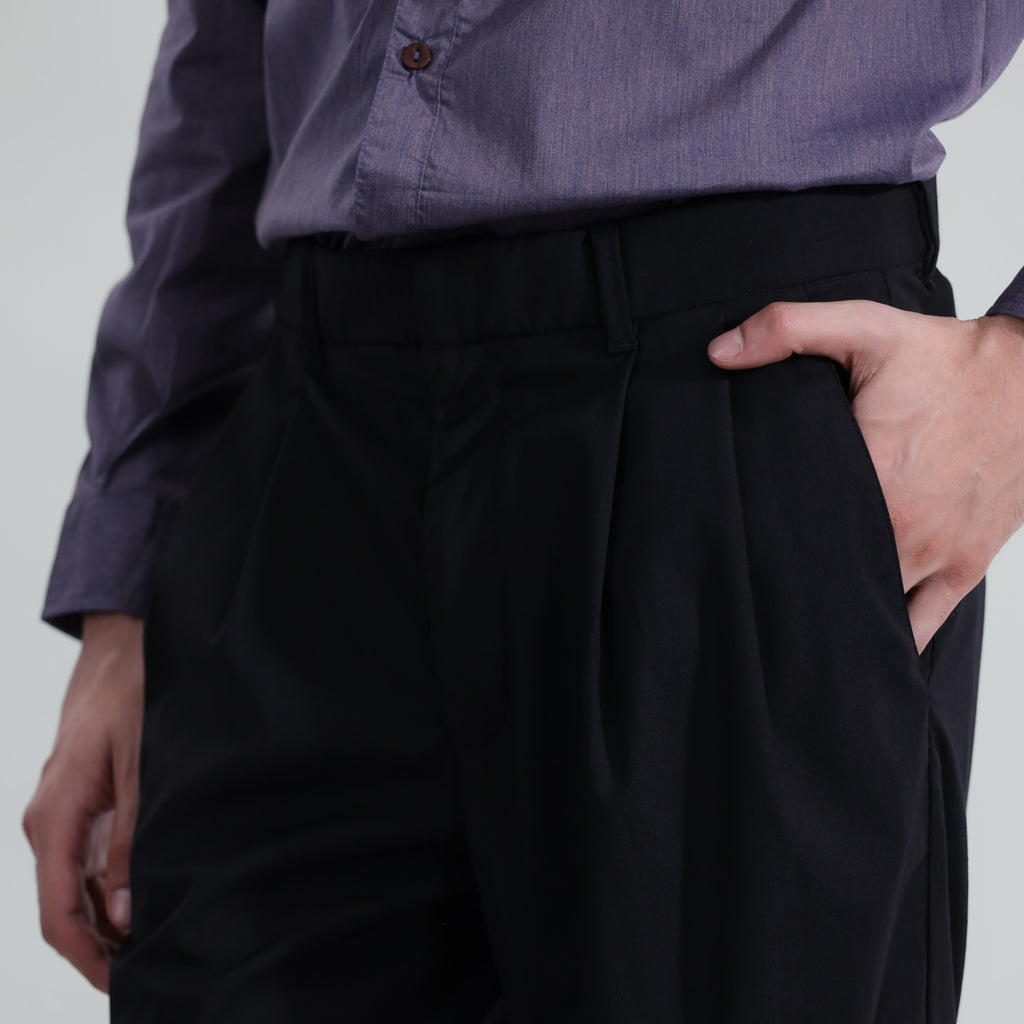 Pleated Regular Fit Trouser