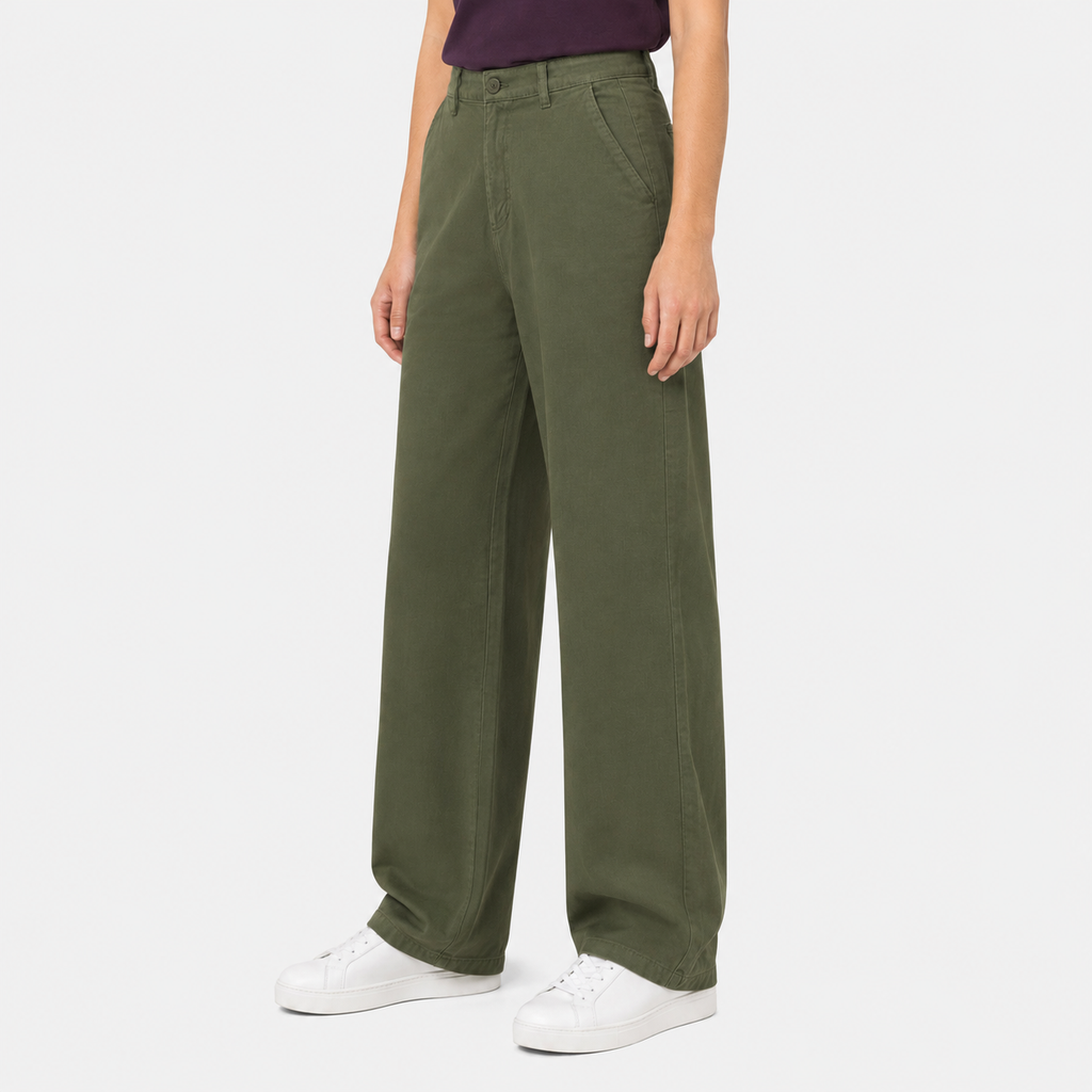 Straight Fit pleated Pant