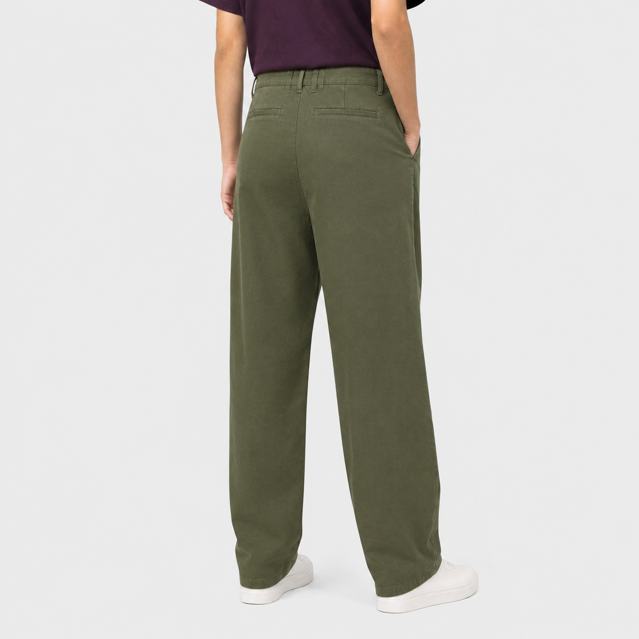 Straight Fit pleated Pant