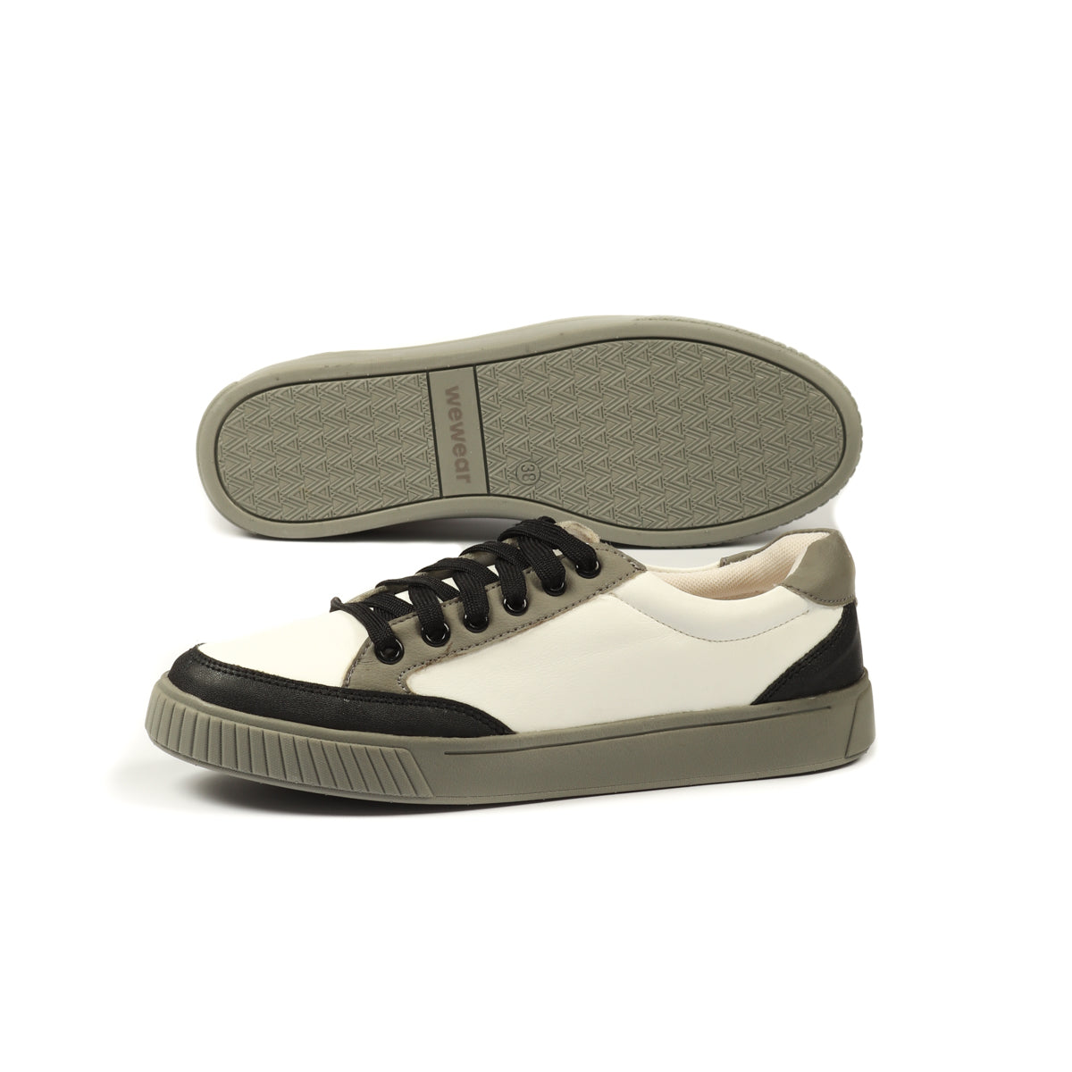 buy women's sneakers shoes online in Pakistan