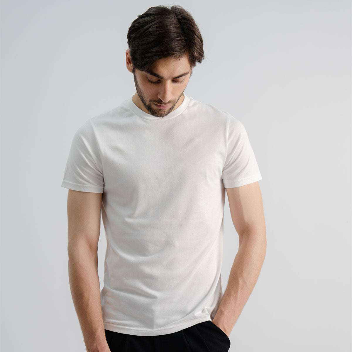 Men’s plain t-shirts online in pakistan