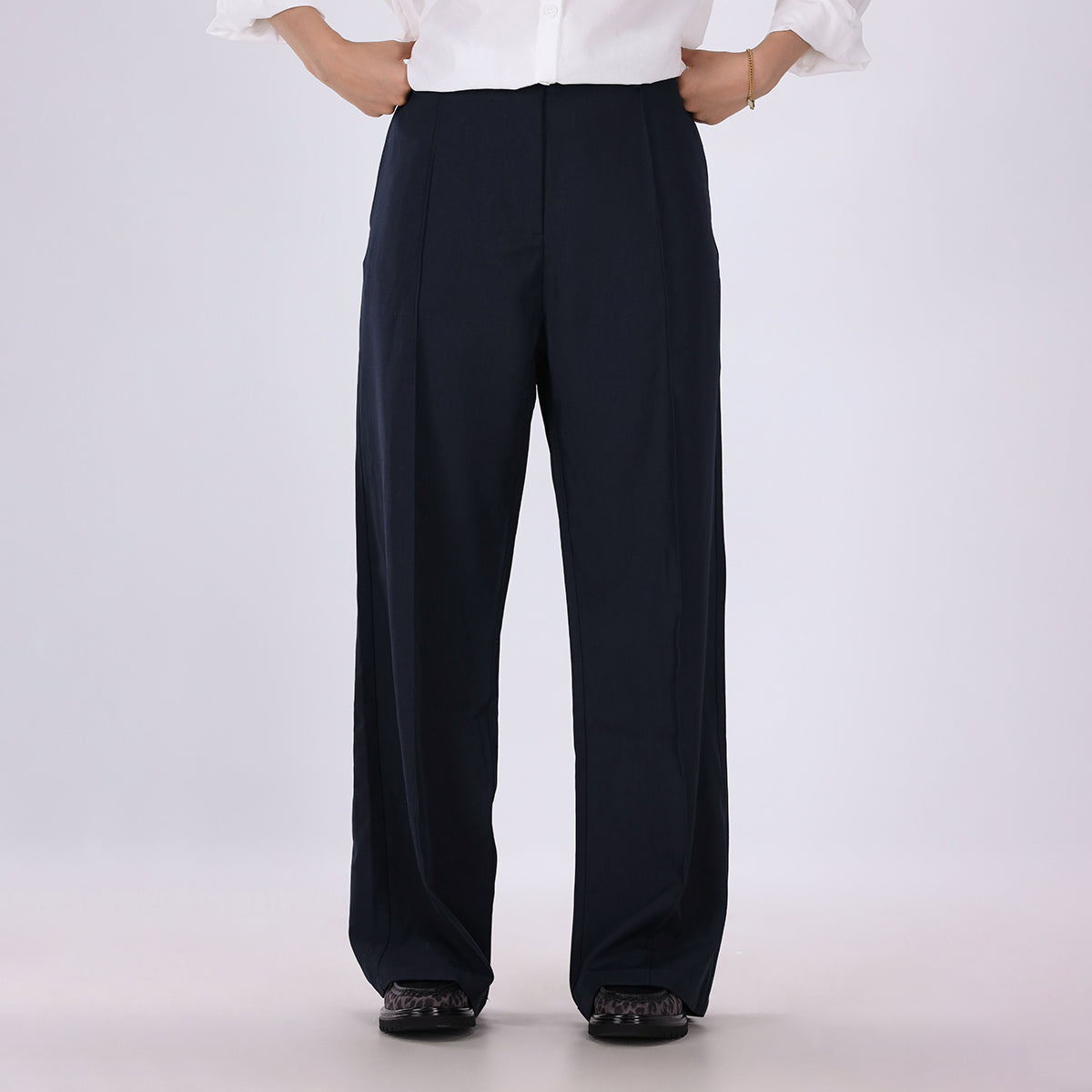 Concealed Belt Tailored Pant