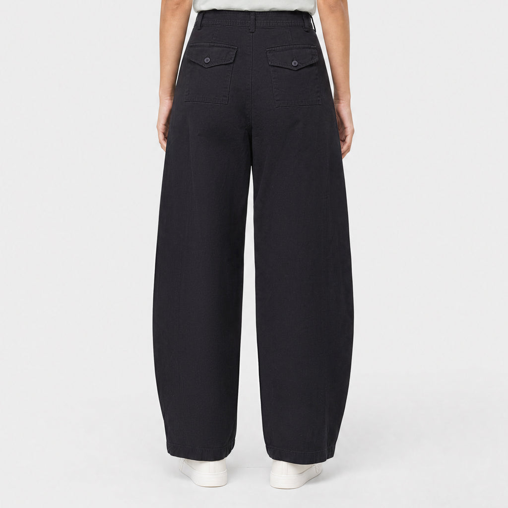 Barrel Fit Pant